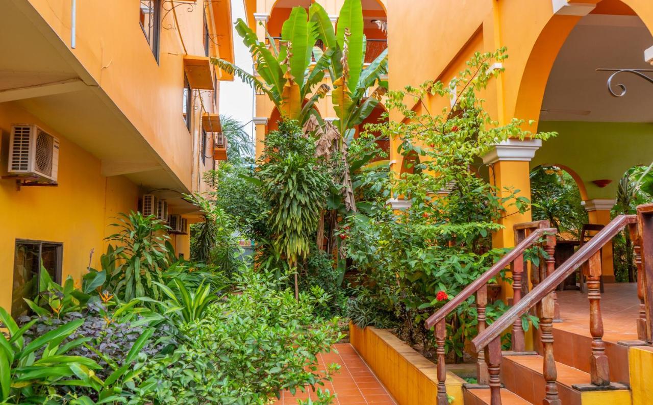Den Hotel Totonou سيام ريب المظهر الخارجي الصورة