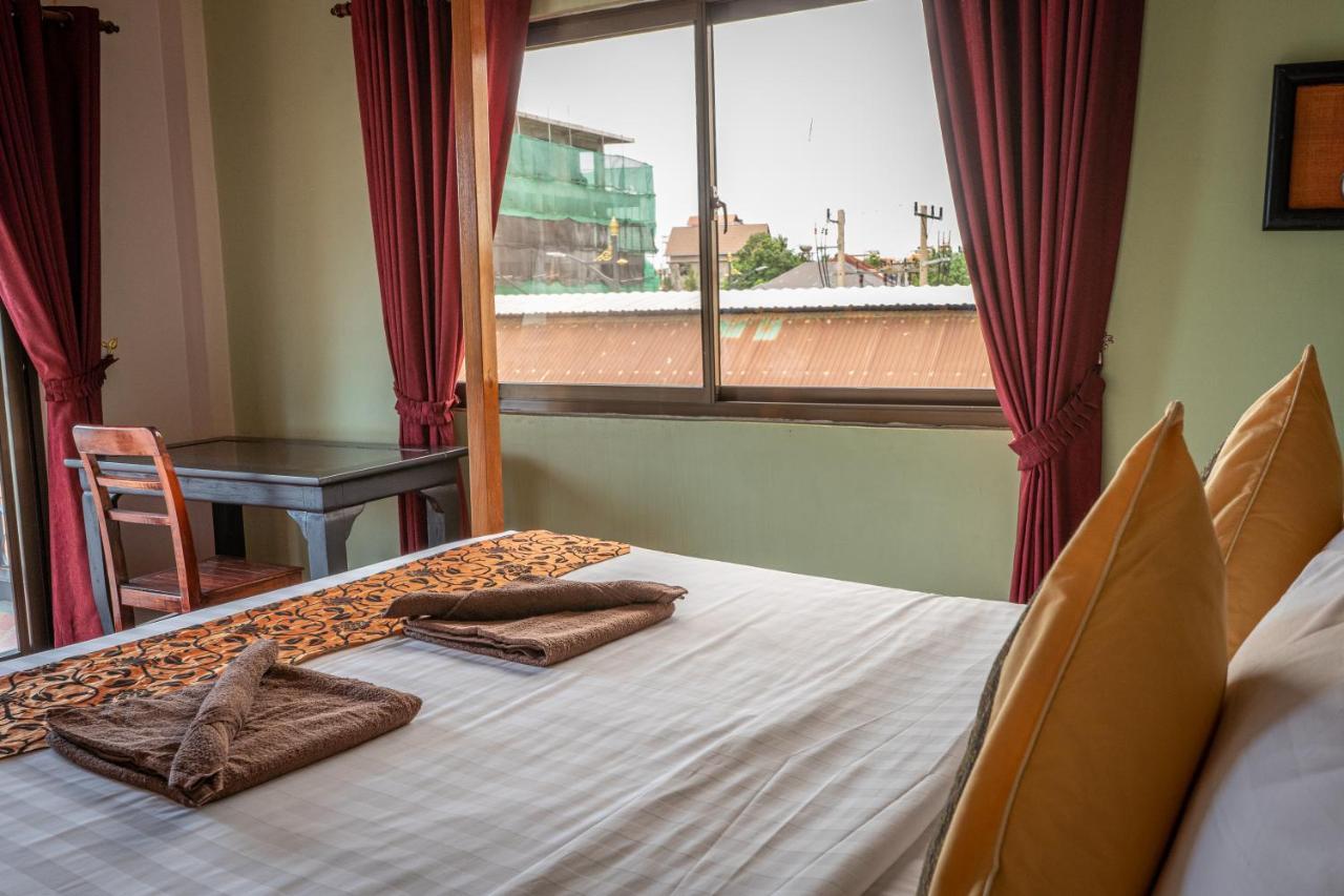 Den Hotel Totonou سيام ريب المظهر الخارجي الصورة