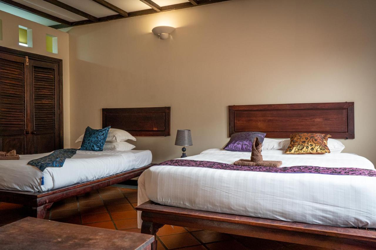 Den Hotel Totonou سيام ريب المظهر الخارجي الصورة