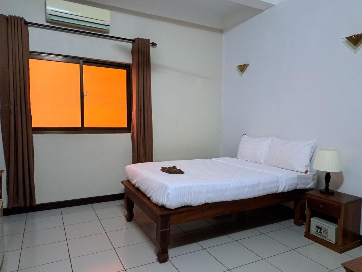 Den Hotel Totonou سيام ريب المظهر الخارجي الصورة